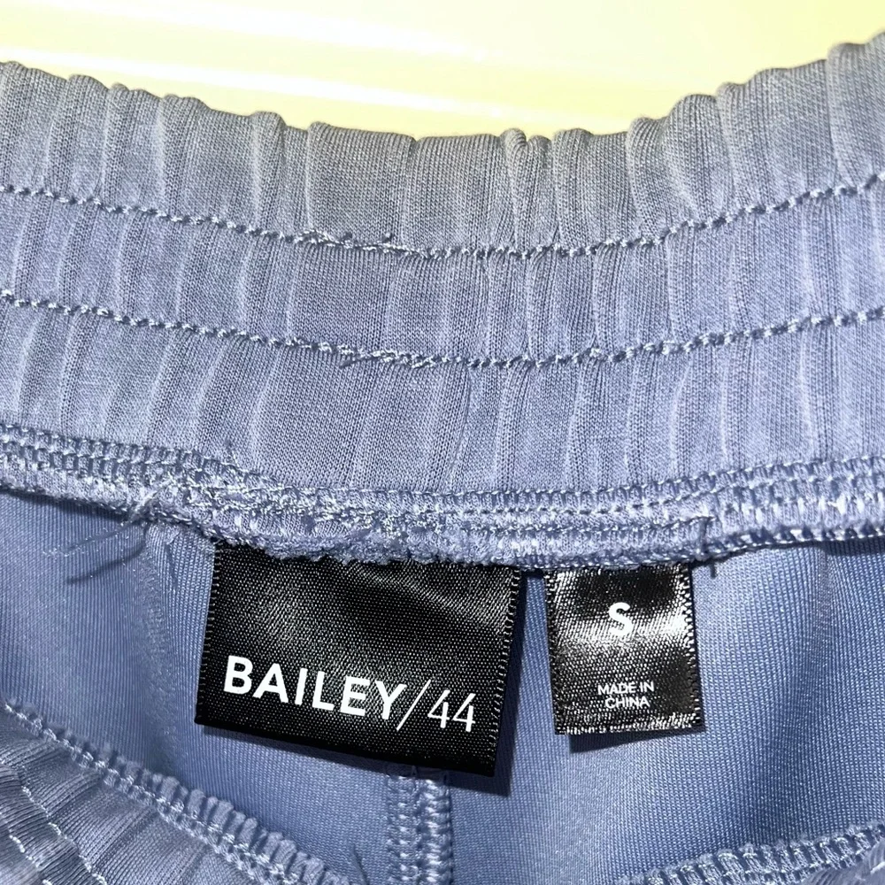 Bailey 44 Slate Blue Lounge Sweatshirt Set - Picture 7 of 11